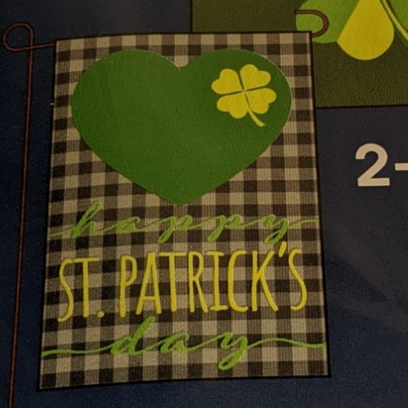 Wincraft 2-Sided St. Patrick's Day Lucky Charm Garden Flag - Picture 5 of 5